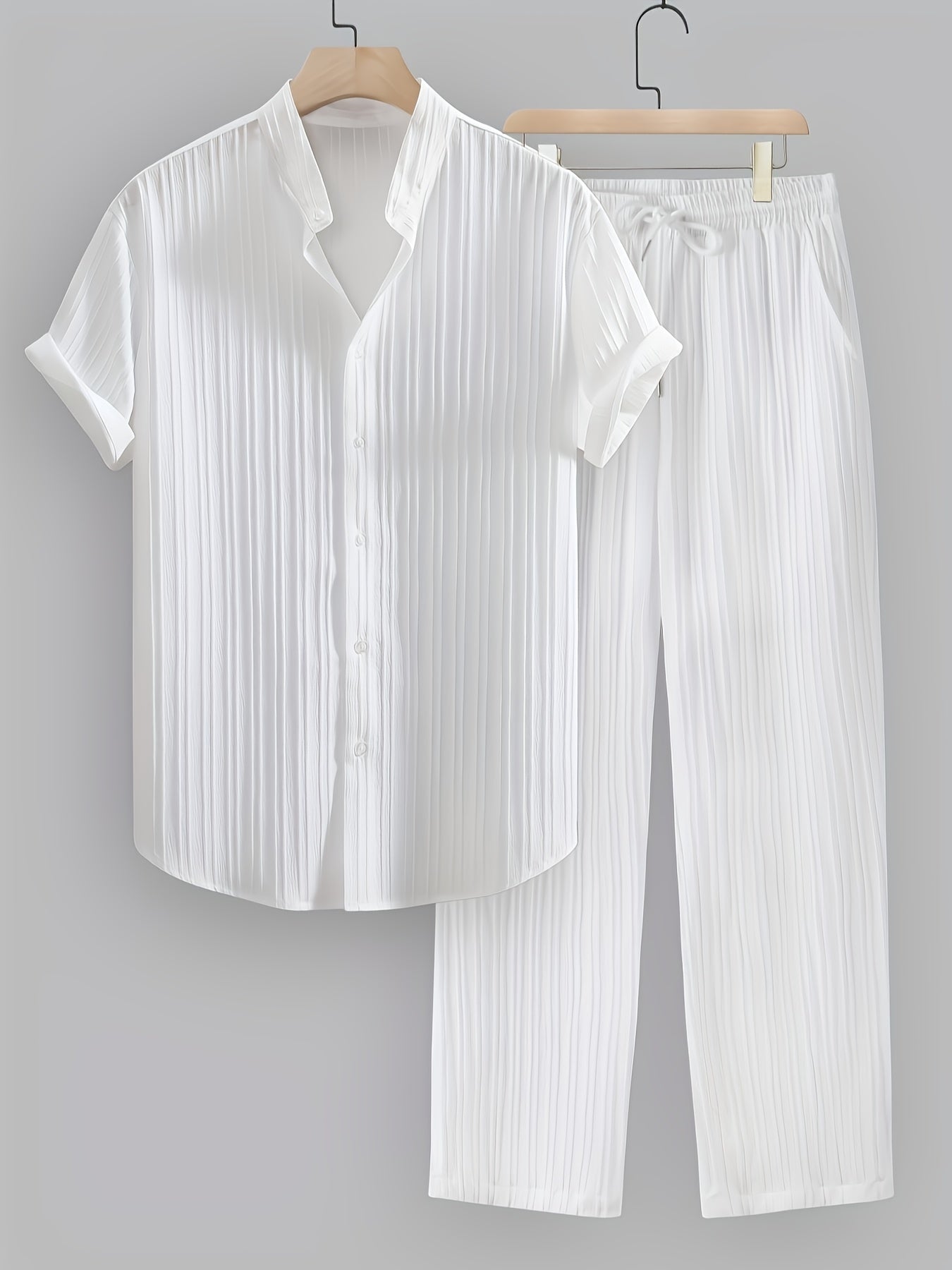 Esteban | Ensemble costume décontracté homme 2 pièces – Chemise à manches courtes avec col montant et pantalon à cordon de serrage