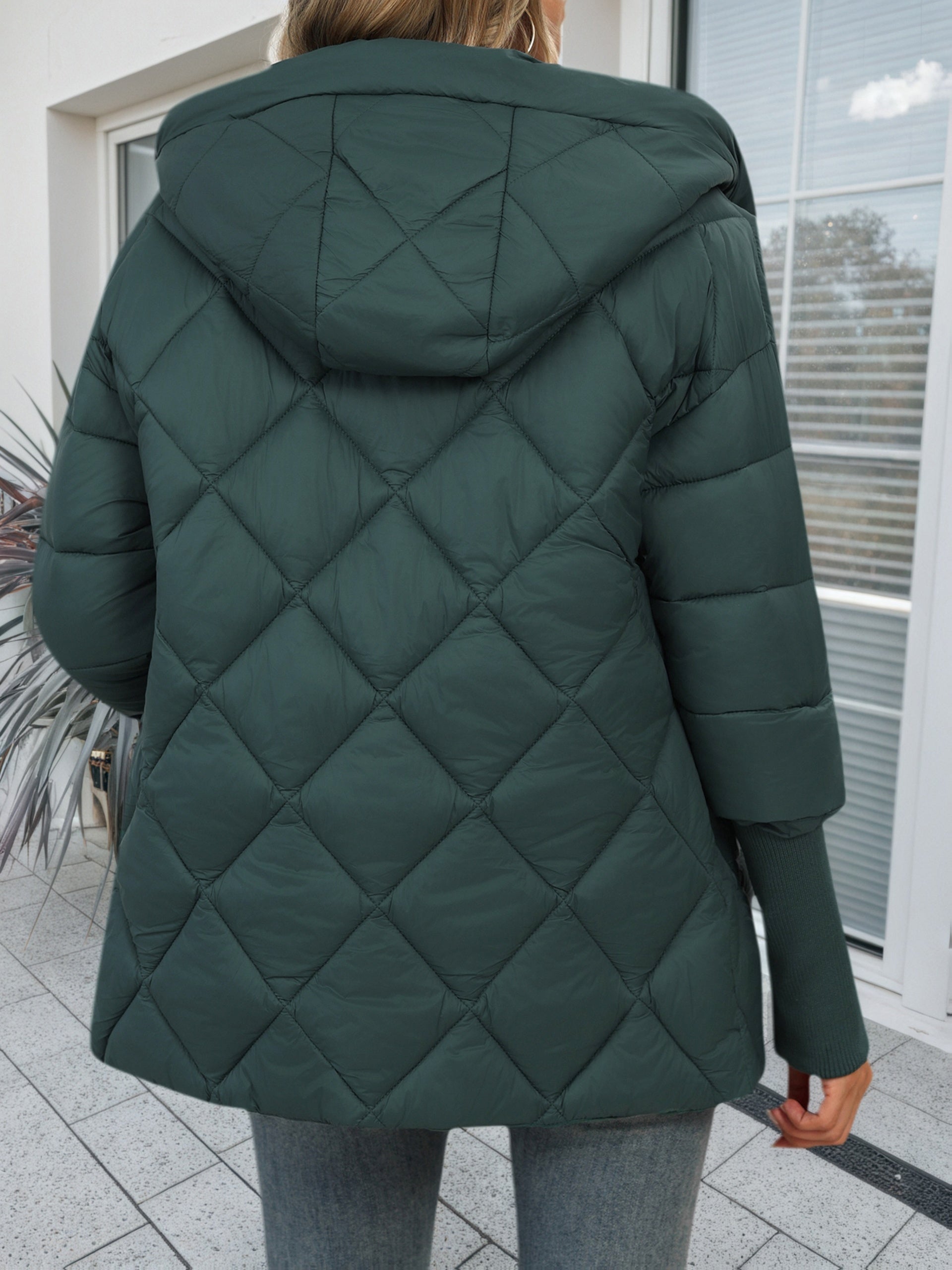 Junia | Manteau mi-long vert pour femme – Coupe décontractée et ample