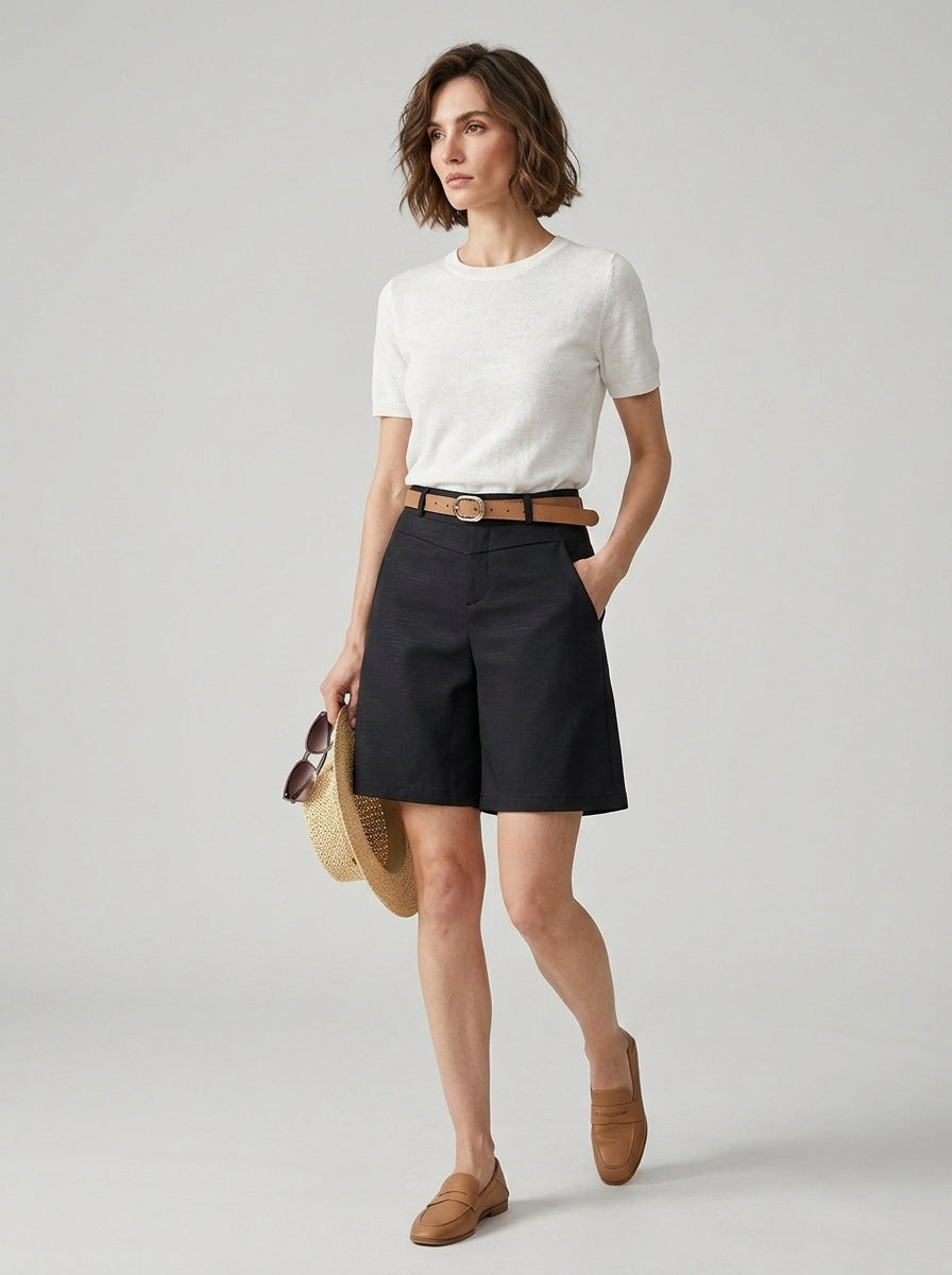 Aveline | Short pour femme arrivant aux genoux – Short décontracté à coupe droite avec passants de ceinture