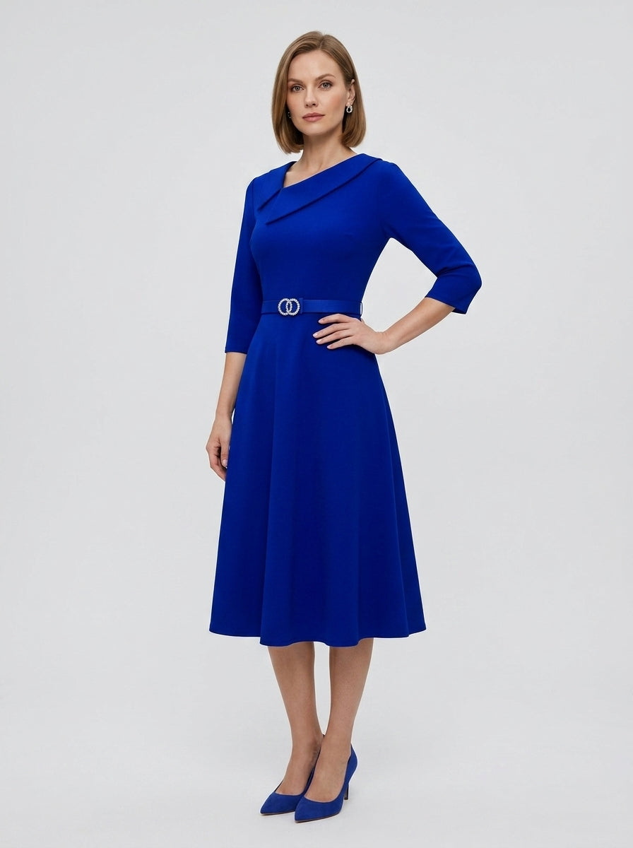 Wynora | Robe mi-longue pour femme à encolure asymétrique