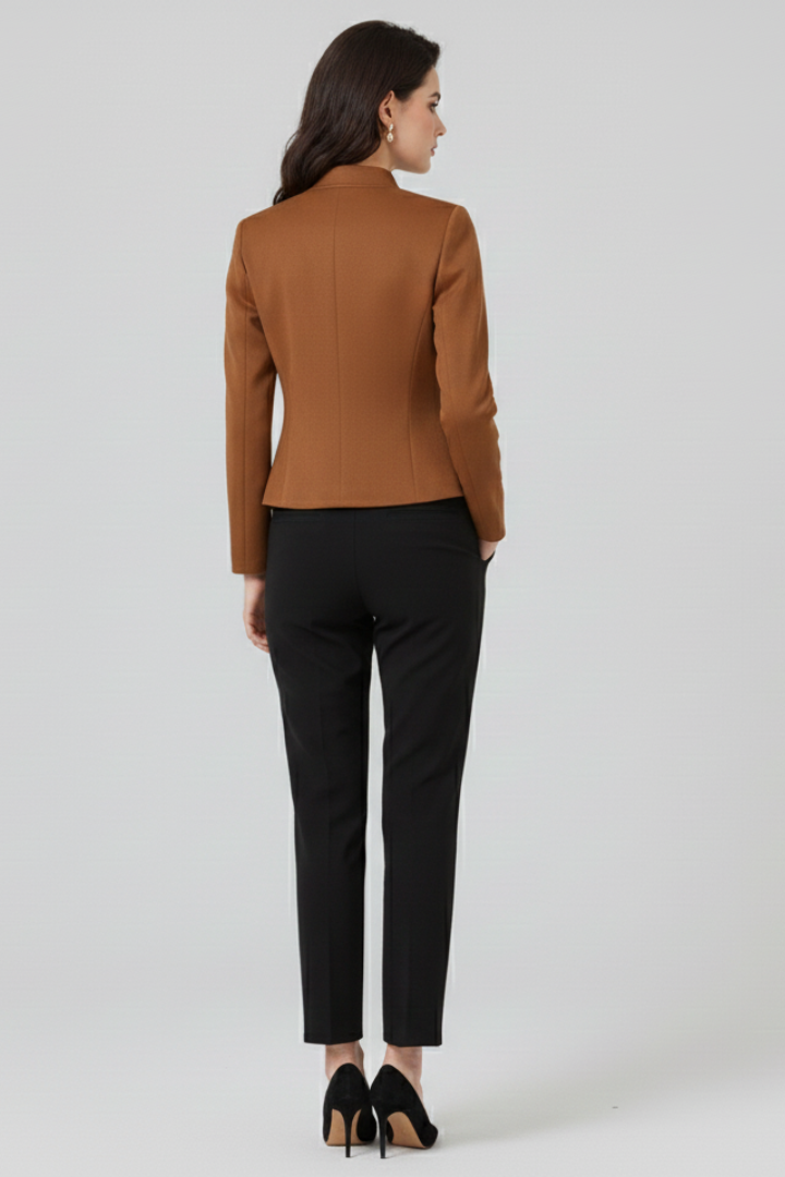 Valerisse | Blazer élégant pour femme – Col montant et boutons originaux