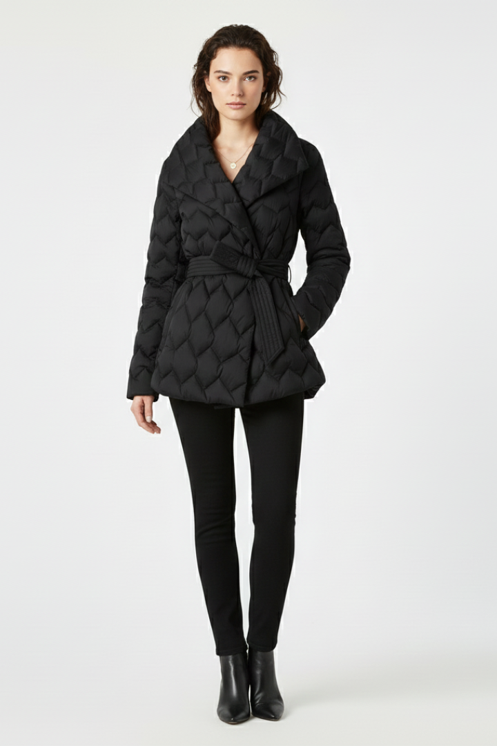 Cyra | Doudoune longue pour femmes – Taille ceinturée, poches profondes