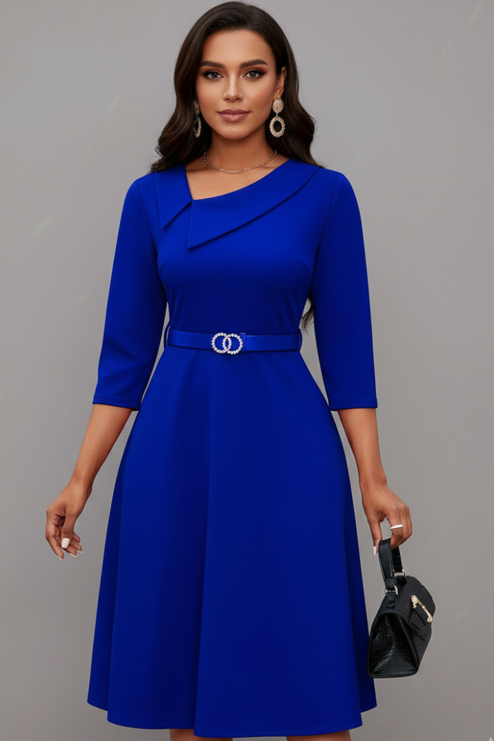 Wynora | Robe mi-longue pour femme à encolure asymétrique
