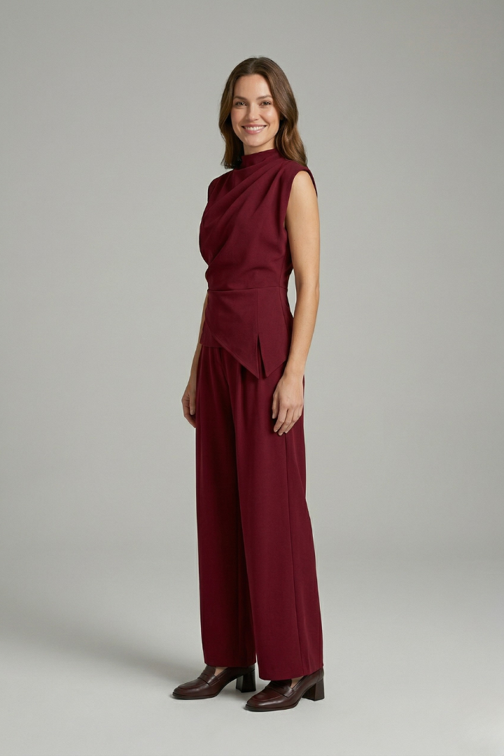 Arisyn | Ensemble coordonné pour femme – Haut drapé sans manches et pantalon à jambes droites