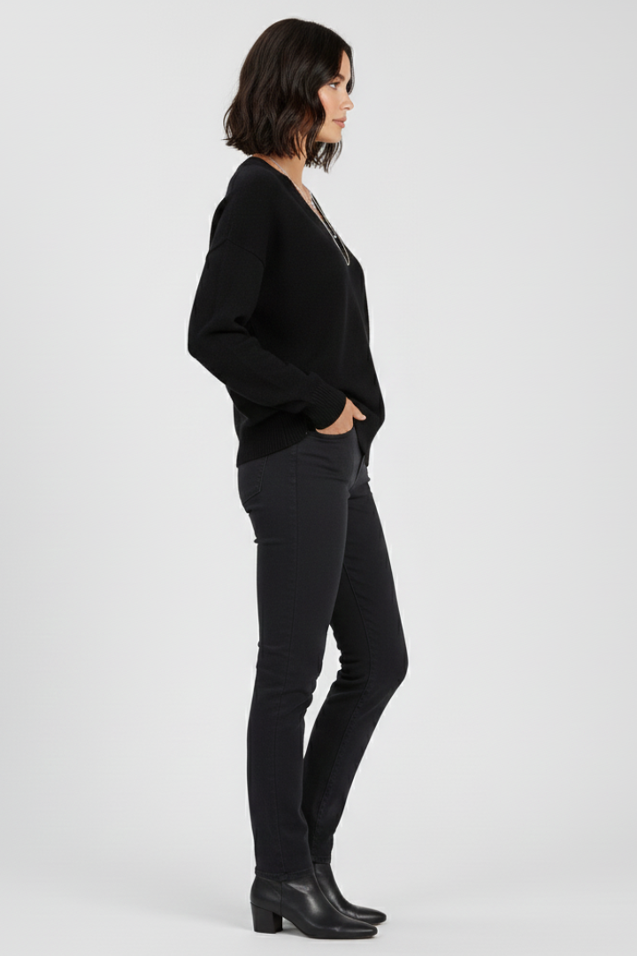Floriana | Pull en maille à col V pour femme – Haut à manches longues avec ourlet droit