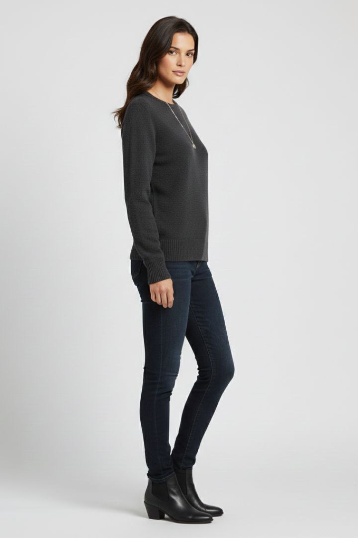 Elaria | Pull en maille pour femme – Col rond, manches longues, poignets et ourlet côtelés